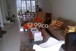 Ready to Use! Premium House LT 160m2 Desain Modern di Ampera Ready to Use! Premium House LT 160m2 Desain Modern di Ampera