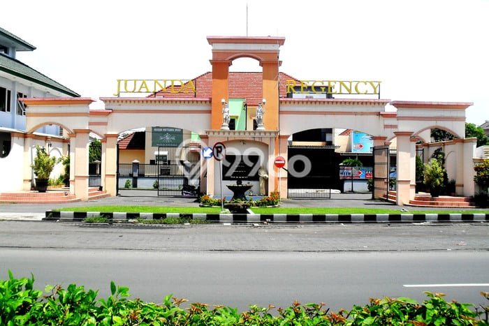 Rumah Minimalis 2 Kamar LT 112m2 di Wadungasri Rumah Minimalis 2 Kamar LT 112m2 di Wadungasri