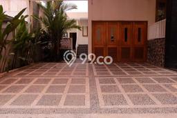 Rumah Bagus area Ciganjur, Jakarta Selatan, LT 450m², Luas Bangunan 328m² Rumah Bagus area Ciganjur, Jakarta Selatan, LT 450m², Luas Bangunan 328m²