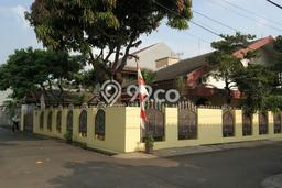 Dijual Rumah Luas Megah Dengan View Cantik di Cipinang, Jakarta Timur Dijual Rumah Luas Megah Dengan View Cantik di Cipinang, Jakarta Timur