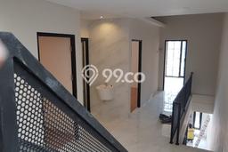 Rumah Luas Asri 3 KT Siap Huni di Green garden Jakarta Barat Rumah Luas Asri 3 KT Siap Huni di Green garden Jakarta Barat