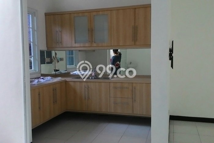 Dijual Cepat Rumah Bagus Siap Huni LB 110m2 di Ciputat Timur, Tangerang Selatan Dijual Cepat Rumah Bagus Siap Huni LB 110m2 di Ciputat Timur, Tangerang Selatan