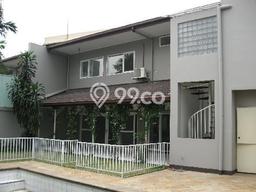 BEST DEAL! Rumah area Kemang, 3 KT, Dekat Fasilitas Umum, Luas 300m2m² LB 250m2m² BEST DEAL! Rumah area Kemang, 3 KT, Dekat Fasilitas Umum, Luas 300m2m² LB 250m2m²