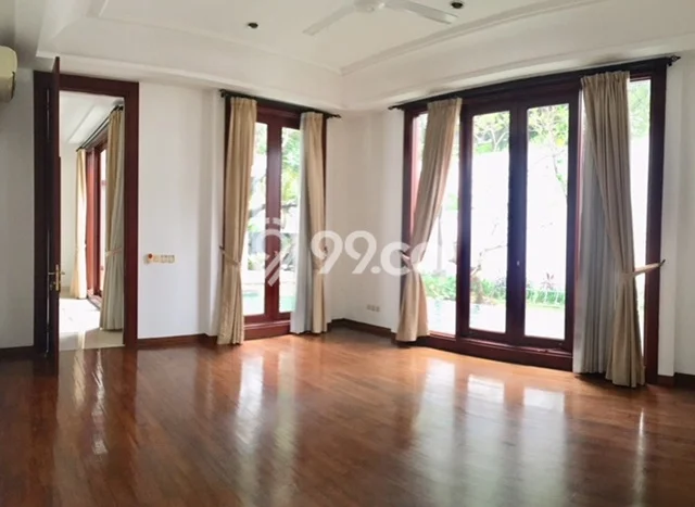 Disewakan! Rumah 5 Kamar Tidur &
4 Kamar Mandi di Cipete, Jakarta Selatan Disewakan! Rumah 5 Kamar Tidur &
4 Kamar Mandi di Cipete, Jakarta Selatan