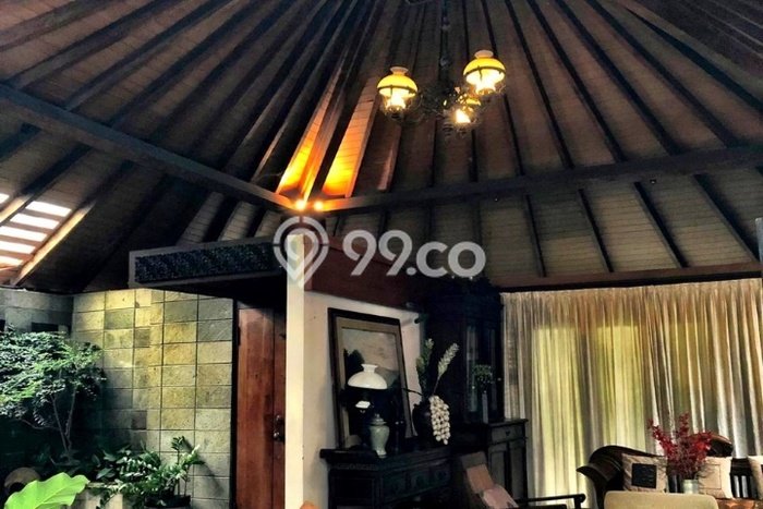 Ready to Use! Premium House LT 990m2 Desain Elegan di patra kuningan Ready to Use! Premium House LT 990m2 Desain Elegan di patra kuningan