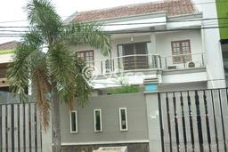 Disewakan Rumah Harga Terjangkau di Pegadungan Jakarta Barat dengan 5 KT Disewakan Rumah Harga Terjangkau di Pegadungan Jakarta Barat dengan 5 KT