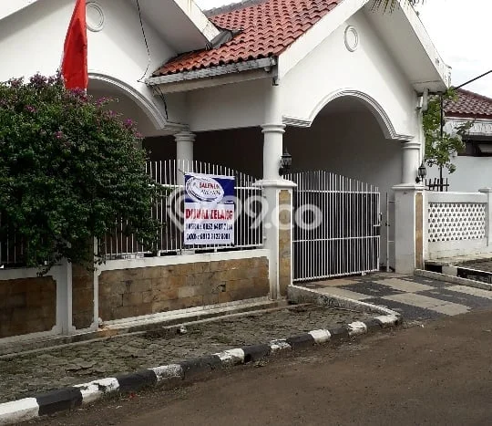 Rumah Modern Cantik 4 KT Siap Huni di Ciledug Rumah Modern Cantik 4 KT Siap Huni di Ciledug
