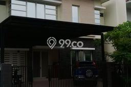 Rumah Terawat di Pakuwon City, Surabaya, Luas 240m² LB 376m² DIJUAL CEPAT! Rumah Terawat di Pakuwon City, Surabaya, Luas 240m² LB 376m² DIJUAL CEPAT!