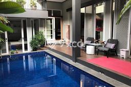 Ready to Use! Premium House LT 1m2 Desain Modern di Lebak Bulus Ready to Use! Premium House LT 1m2 Desain Modern di Lebak Bulus