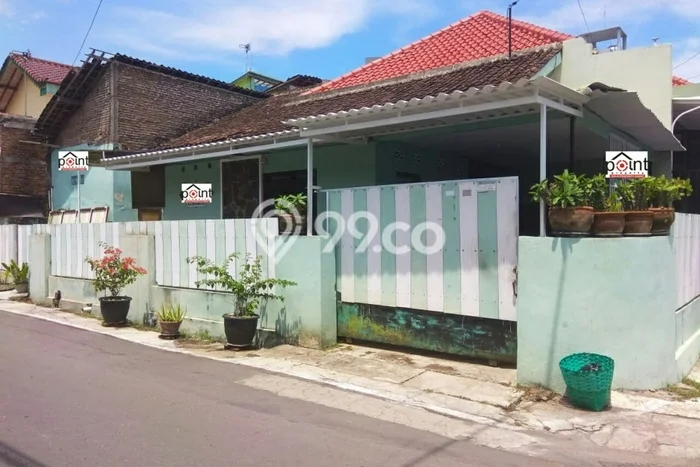 Rumah Cantik Siap Huni Di Laweyan Luas 62m2 Aman Rumah Cantik Siap Huni Di Laweyan Luas 62m2 Aman