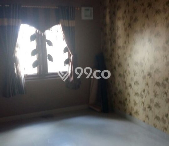 Lokasi strategis! Rumah siap huni disewakan di Colomadu LB 264m2 Lokasi strategis! Rumah siap huni disewakan di Colomadu LB 264m2