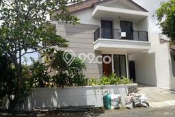 Rumah Asri LB 150m² View Kota di Graha Raya, Tangerang Rumah Asri LB 150m² View Kota di Graha Raya, Tangerang