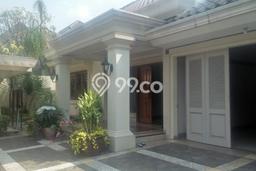 Hunian Elit LB 350m2 Siap Huni Desain Elegan di Pondok Indah, Jakarta Selatan Hunian Elit LB 350m2 Siap Huni Desain Elegan di Pondok Indah, Jakarta Selatan