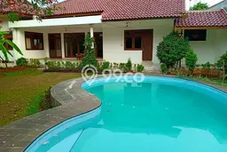 Dijual Rumah Luas Elegan Dengan View Cantik di Kemang, Jakarta Selatan Dijual Rumah Luas Elegan Dengan View Cantik di Kemang, Jakarta Selatan