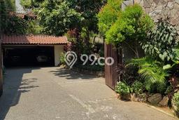 Dijual Rumah Premium dengan Fasilitas Sekitar Komplit di Cilandak, Jakarta Selatan Dijual Rumah Premium dengan Fasilitas Sekitar Komplit di Cilandak, Jakarta Selatan