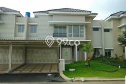 Ready to Use! Luxury House LT 250m2 Desain Elegan di Gading Serpong The Spring Ready to Use! Luxury House LT 250m2 Desain Elegan di Gading Serpong The Spring