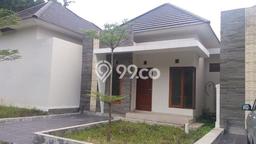 Siap Huni Rumah Minimalis & Modern LB 45m2 di Samsam Siap Huni Rumah Minimalis & Modern LB 45m2 di Samsam