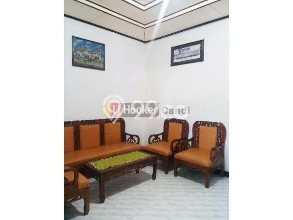 Jual Rumah Bagus Siap Huni LB 120m2 di Semarang Barat, Semarang Jual Rumah Bagus Siap Huni LB 120m2 di Semarang Barat, Semarang