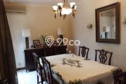 Rumah Kualitas Premium LT 340m² Akses Mudah di Jantung Kota Kebayoran Baru, Jakarta Selatan Rumah Kualitas Premium LT 340m² Akses Mudah di Jantung Kota Kebayoran Baru, Jakarta Selatan