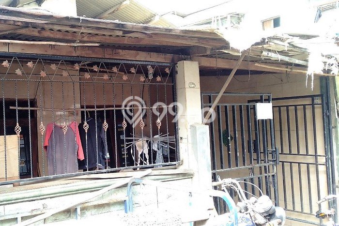 Hunian Strategis 3 KT LB 110m2 Kondisi Bagus di Dadap Hunian Strategis 3 KT LB 110m2 Kondisi Bagus di Dadap