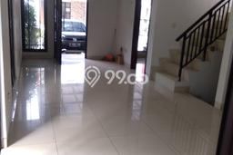 Rumah Sewa Jakarta Barat LT 90m2 LB 100m2 Kawasan Green Lake City Rumah Sewa Jakarta Barat LT 90m2 LB 100m2 Kawasan Green Lake City