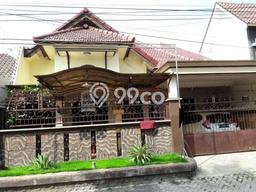 Rumah Modern Cantik 5 Kamar Bisa Langsung Pindah di Lowokwaru Rumah Modern Cantik 5 Kamar Bisa Langsung Pindah di Lowokwaru