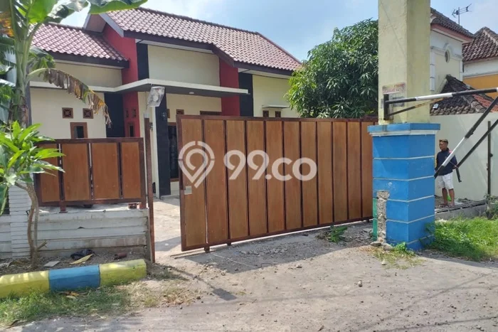 Disewakan Segera Rumah Kondisi Baik di Kawasan Gondangrejo, Karanganyar Disewakan Segera Rumah Kondisi Baik di Kawasan Gondangrejo, Karanganyar