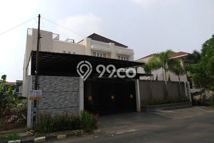 Rumah Luxury Modern Tanpa Renovasi di Metro Permata Tangerang Rumah Luxury Modern Tanpa Renovasi di Metro Permata Tangerang