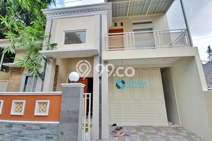 Rumah Minimalis 4 KT LT 250m2 di Condong Catur Rumah Minimalis 4 KT LT 250m2 di Condong Catur