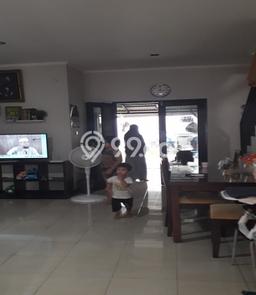 Rumah Minimalis 4 KT LT 143m2 di Pangkalan Jati Rumah Minimalis 4 KT LT 143m2 di Pangkalan Jati