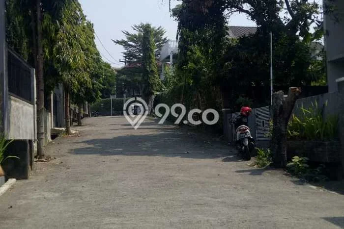 Rumah Mewah LB 400m2 Siap Pakai Desain Elegan di Cigadung, Bandung Rumah Mewah LB 400m2 Siap Pakai Desain Elegan di Cigadung, Bandung