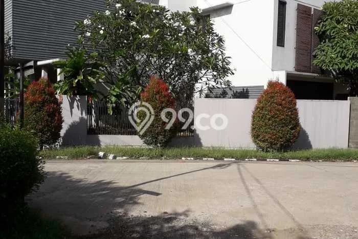 Dijual Rumah Premium dengan Fasilitas Sekitar Komplit di Cinere, Depok Dijual Rumah Premium dengan Fasilitas Sekitar Komplit di Cinere, Depok
