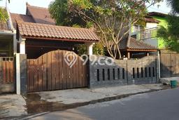 Rumah etnik jawa klasik modern di Serengan Solo Rumah etnik jawa klasik modern di Serengan Solo