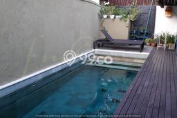 Dijual Hunian Rumah Terawat 2 KT di Seminyak, Badung Dijual Hunian Rumah Terawat 2 KT di Seminyak, Badung