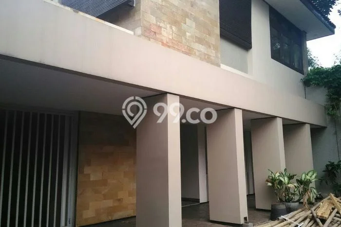 Rumah Kontrakan Jakarta Selatan LT 450m2 LB 570m2 Area Kuningan Rumah Kontrakan Jakarta Selatan LT 450m2 LB 570m2 Area Kuningan