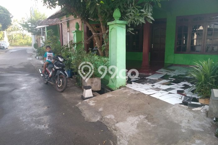 Rumah Bagus Siap Huni Di Colomadu Luas 90m2 Lokasi Strategis Rumah Bagus Siap Huni Di Colomadu Luas 90m2 Lokasi Strategis