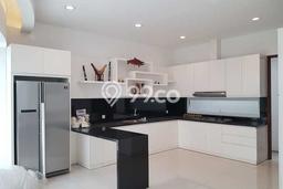 Dijual Rumah Mewah Megah Dengan View Eksklusif di Alam Sutera, Tangerang Dijual Rumah Mewah Megah Dengan View Eksklusif di Alam Sutera, Tangerang
