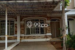 Rumah di Green Lake City, Dekat Stasiun, 3 KT, Luas 90m² LB 130m² Rumah di Green Lake City, Dekat Stasiun, 3 KT, Luas 90m² LB 130m²