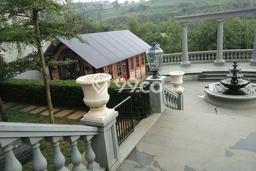 Rumah EXCLUSIVE area Dago, Bandung, LT 1000m² LB 500m² KESEMPATAN TERBATAS! Rumah EXCLUSIVE area Dago, Bandung, LT 1000m² LB 500m² KESEMPATAN TERBATAS!