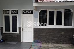 Ready to Use! Luxury House LT 250m2 Desain Modern di Cipete Ready to Use! Luxury House LT 250m2 Desain Modern di Cipete