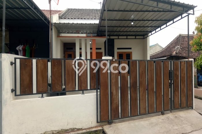 Dijual Rumah Siap Huni di Banjarsari Surakarta Harga Rp 291 Juta LT 60m2 Dijual Rumah Siap Huni di Banjarsari Surakarta Harga Rp 291 Juta LT 60m2