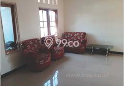Rumah Sederhana Dijual Lokasi Jaten 4 Kamar dengan Luas Tanah 90m2 Rumah Sederhana Dijual Lokasi Jaten 4 Kamar dengan Luas Tanah 90m2