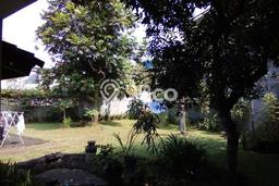 Rumah kawasan Dago, Bandung, Luas 679m² LB 177m² Rumah kawasan Dago, Bandung, Luas 679m² LB 177m²