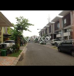Rumah Mewah LB 250m2 Siap Huni Desain Elegan di Citra Garden, Jakarta Barat Rumah Mewah LB 250m2 Siap Huni Desain Elegan di Citra Garden, Jakarta Barat