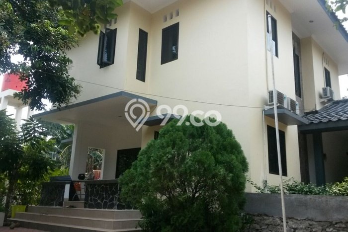 Rumah Elit LB 365m2 Siap Pakai Desain Elegan di Cinangka, Depok Rumah Elit LB 365m2 Siap Pakai Desain Elegan di Cinangka, Depok