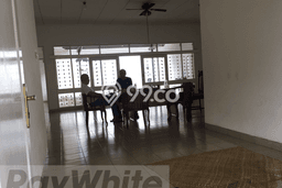 Rumah Mewah LB 250m2 Siap Pakai Desain Elegan di Bintaro, Jakarta Selatan Rumah Mewah LB 250m2 Siap Pakai Desain Elegan di Bintaro, Jakarta Selatan