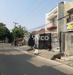 Rumah Luas Asri 3 KT Siap Pakai di Metro permata Jakarta Barat Rumah Luas Asri 3 KT Siap Pakai di Metro permata Jakarta Barat