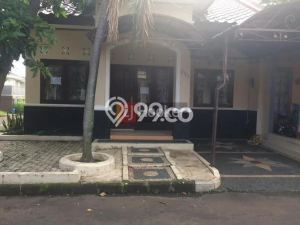 Disewakan! Rumah 3 Kamar Tidur &
2 Kamar Mandi di Tanah Baru, Depok Disewakan! Rumah 3 Kamar Tidur &
2 Kamar Mandi di Tanah Baru, Depok