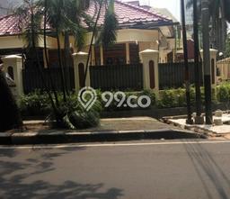 Rumah Bagus Siap Pakai Di Kebayoran Baru Luas 250m2 Aman Rumah Bagus Siap Pakai Di Kebayoran Baru Luas 250m2 Aman