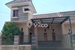 Rumah Cantik Siap Huni Di Colomadu Luas 80m2 Lokasi Strategis Rumah Cantik Siap Huni Di Colomadu Luas 80m2 Lokasi Strategis